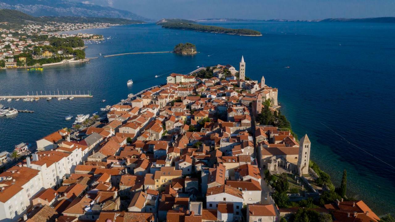 Villa Santino Rab Town Exterior photo