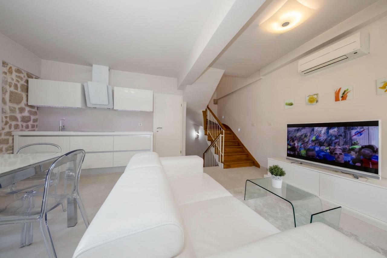 Villa Santino Rab Town Exterior photo