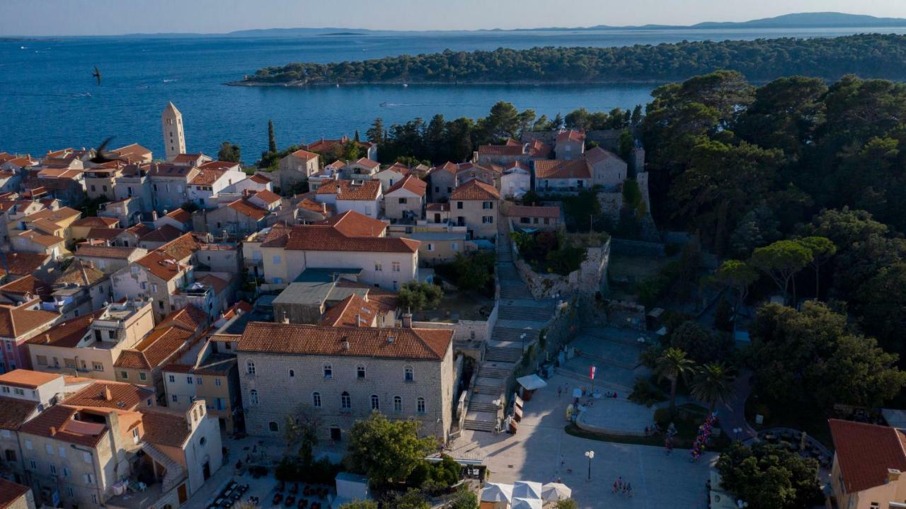 Villa Santino Rab Town Exterior photo